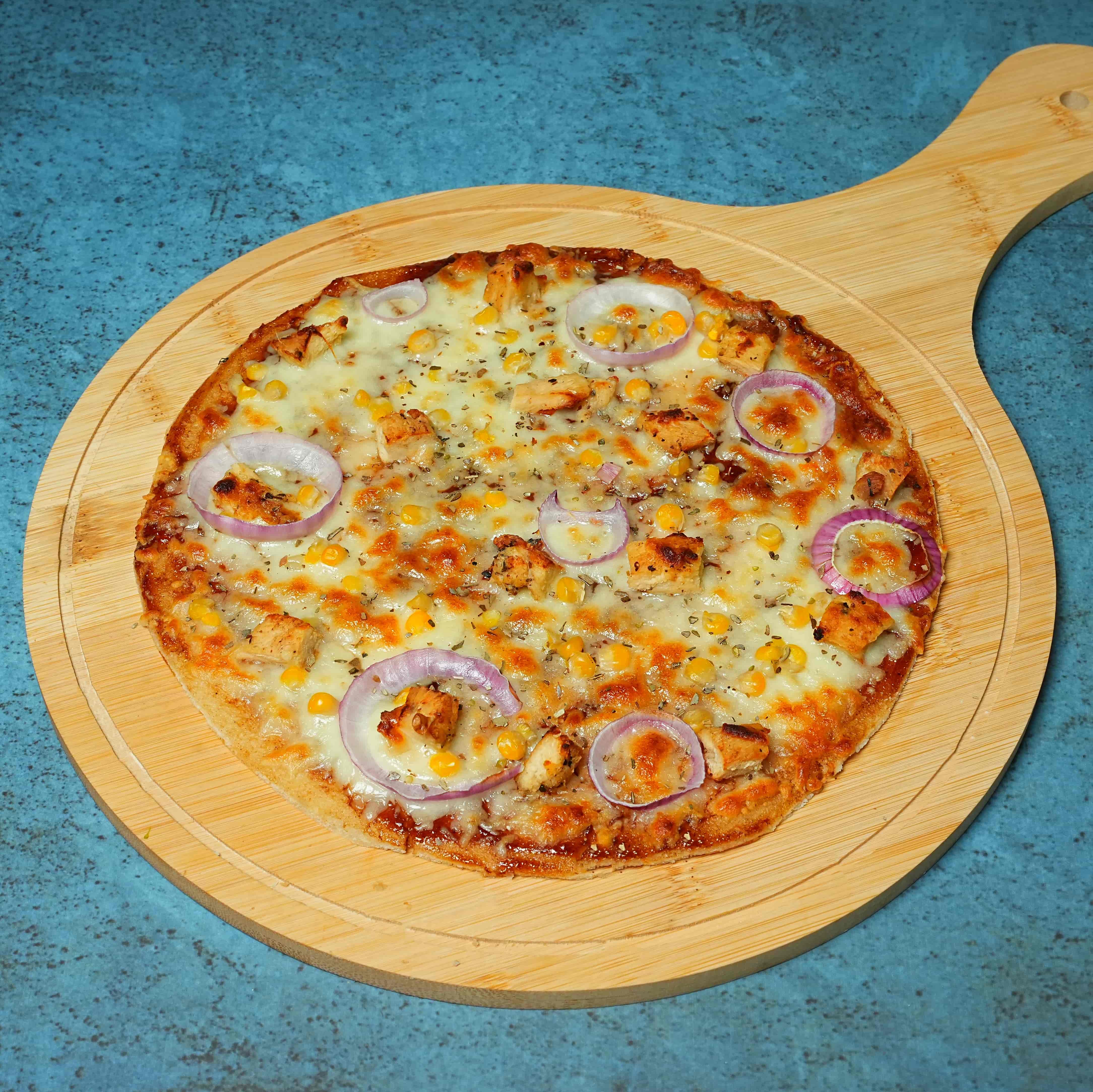 BBQ Chicken Rice-Flour Pizza
